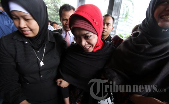 Di Sel, Wa Ode Tidur dengan 32 Tahanan