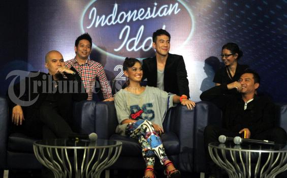 Ahmad Dhani Ledek Anang Hermansyah