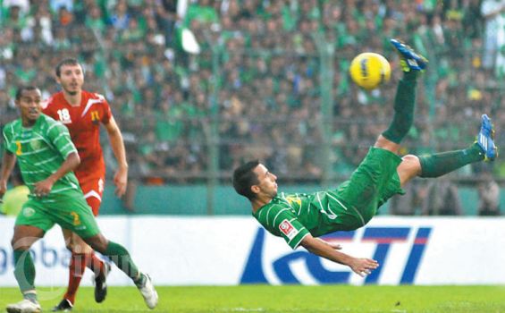 Persebaya vs Timnas Senior Bagai Perang Saudara