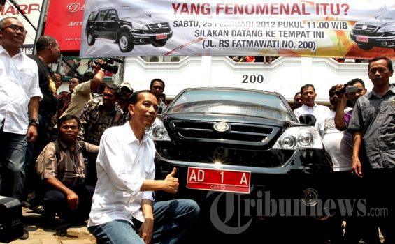 Jokowi Akan Bahas Nasib Mobil Esemka Setelah Dilantik