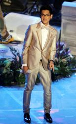 Konser Kidung Abadi Chrisye Semangati Afgan