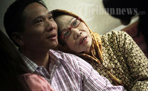 Ngobrol dengan Jaksa Ganteng Nunun Ditegur Hakim