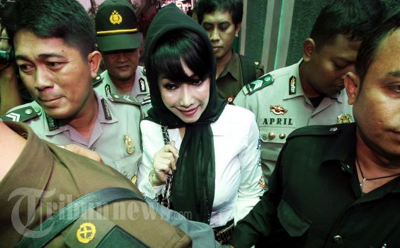 Anak Malinda Mencoba Bersabar Atas Vonis 8 Tahun