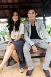Dude Herlino Bisa Membuat Naysilla Mirdad Merasa Nyaman