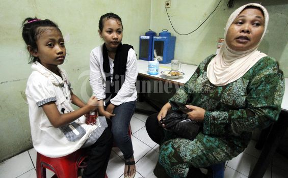Jaka Ditabrak Lalu Dibacok