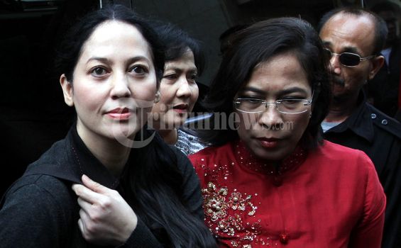 Meriam Bellina Dilabrak Istri Henry Yosodiningrat?