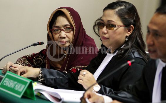 Nunun: Indah Sakit Kepala, Tak Mungkin Ambil Cek