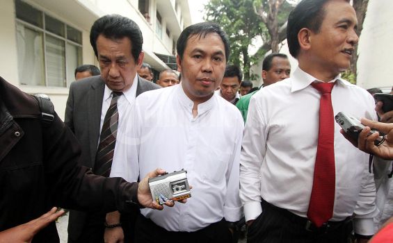 Pemerintah Siapkan Ahli Lawan Putusan PTUN Soal Agusrin