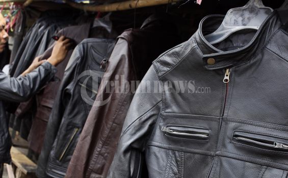 Tips Mendeteksi Keaslian Jaket Kulit, Mulai Dari Tekstur, Kerutan, Ketebalan, Hingga Cara Dibakar