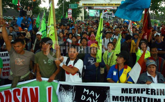 Hari Ini 100 Ribu Buruh Sumut Turun ke Jalan
