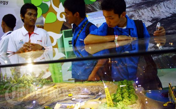 Astra Otopart Bangun Pabrik Lampu Kendaraan