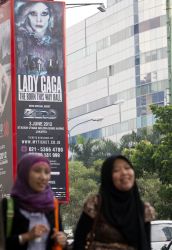 Promotor Lady Gaga Bungkam Soal Kerugian Pembatalan Konser