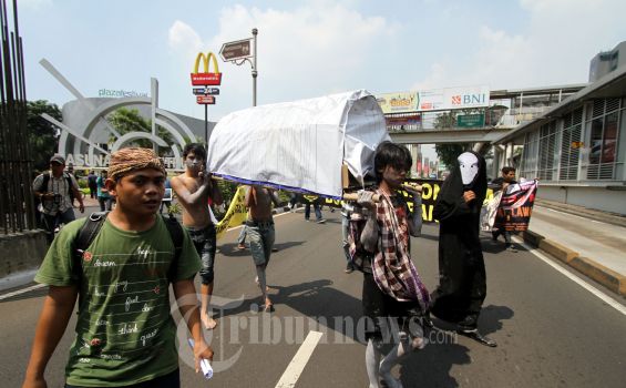 Ical Berprasangka Baik atas Sentilan SBY Soal Lapindo