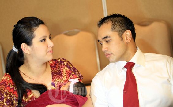 Nia Ramadhani Ingat Dosa Ketika Lahirkan Anak Pertamanya