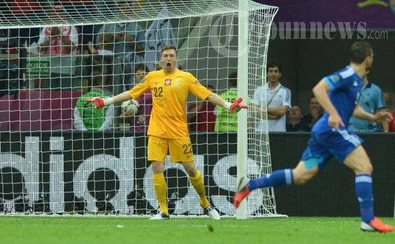 Przemyslaw Tyton Penyelamat Polandia dari PSV Eindhoven
