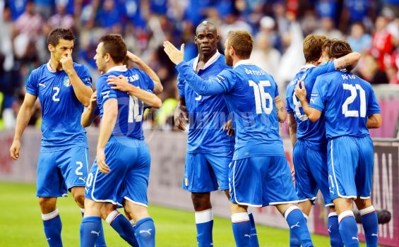 Menu Euro Senin: Italia vs Inggris