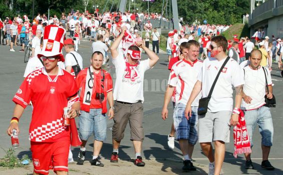 Tewas Akibat Nonton Euro 11 Hari Berturut