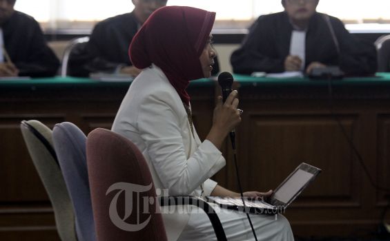 Sefa Hadir, Haris Surahman Mangkir Sidang