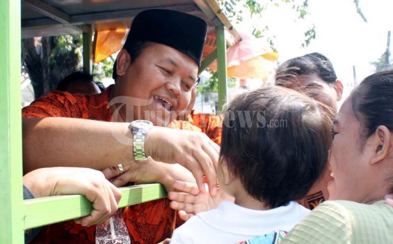 Hidayat Nur Wahid Janji Gaji Setiap Bulan Ketua RT/RW