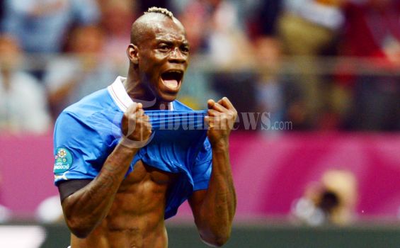 Balotelli Gandakan Keunggulan di menit 36