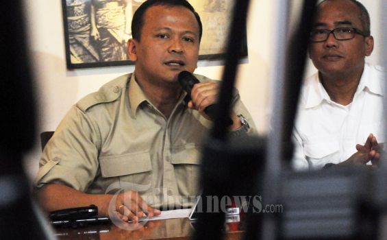 Pendukung Gardu Prabowo Diberi KTA Partai Gerindra