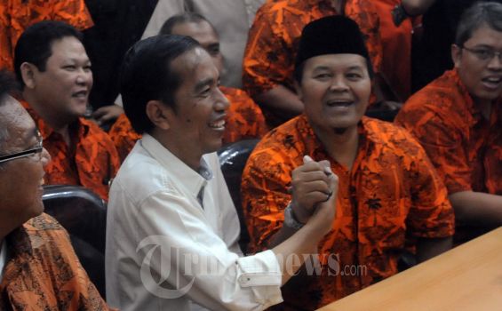 Hidayat: Lembaga Survei Bukan Tuhan