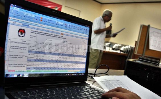 Rekapitulasi Penghitungan Suara Kabupaten Kota Dimulai