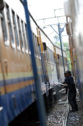 Gerbong KA Tawang Jaya Tiba-tiba Lepas Saat Berjalan, Penumpang Panik