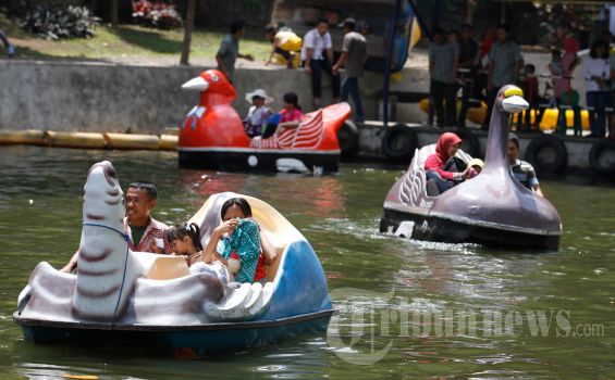 Libur Natal, Pengunjung Gembira Loka Jogja Membludak