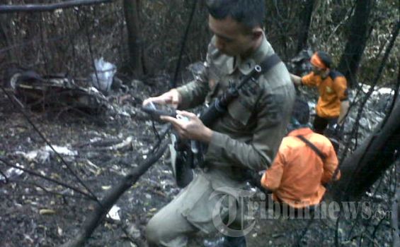 Keluarga Pilot Marshal Gelar Salat Gaib