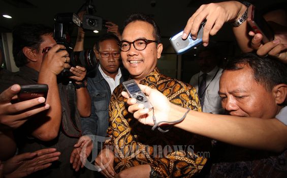 DPRD Bisa Berhentikan Sementara Gubernur Riau