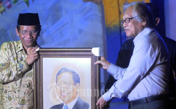 Mahfud: Berlebihan KPK Masuk UUD 1945