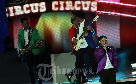 Kunci Gitar Luka di Sini - Ungu, Chord C: Biarkan Ku Pergi, Jangan Kau Tanyakan Lagi