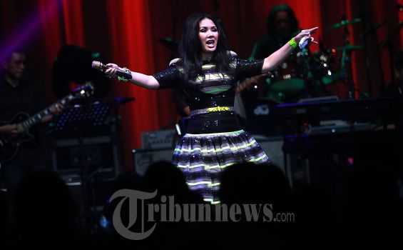 Soal Asmara, Titi DJ Ceritakan Kepada Anak