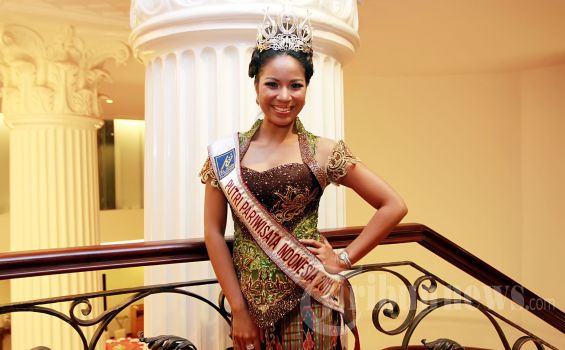 Ayo Tebak, setelah Melisa Putri Siapa Putri Pariwisata 2012?