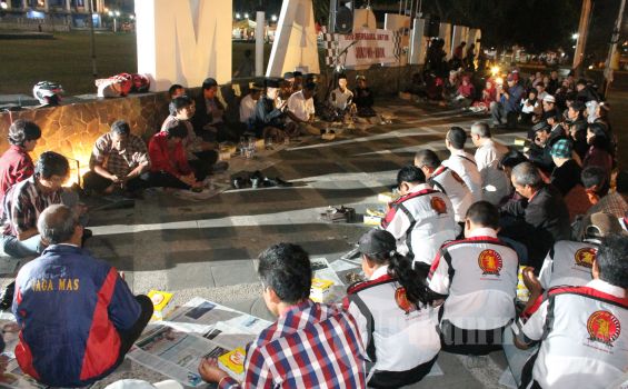 Jokowi Imbau Relawan Jaga Kesejukan Jakarta