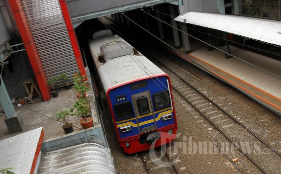 PT KCJ: Kenaikan Tarif KRL Sudah Dikaji