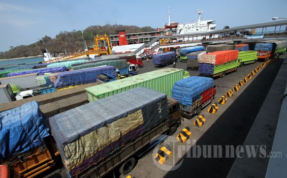 Jelang Tahun Baru, Penumpang di Pelabuhan Merak Naik 65 Persen