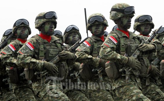 Alutsista TNI Banyak yang Tua