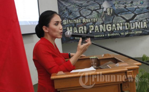 Rieke Ajak Mahasiswi UB Terjun Politik