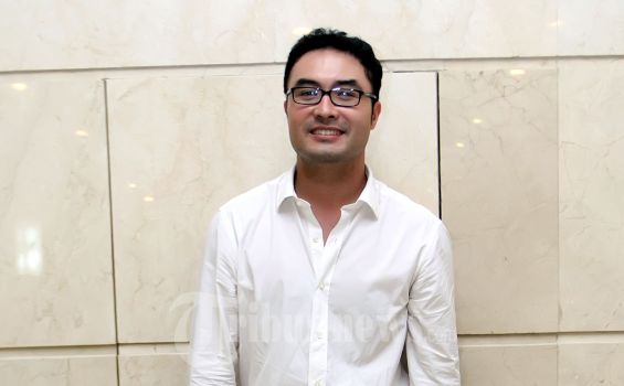 Surya Saputra Betah Melek Karena Toilet