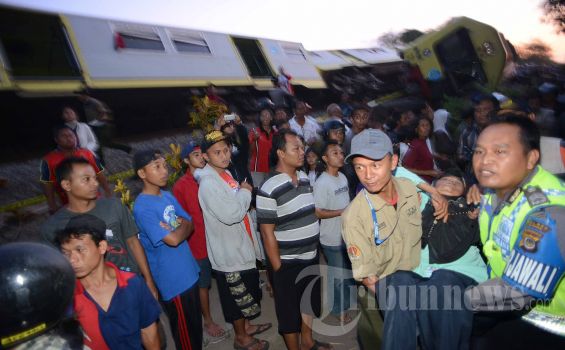 Penumpang Gajayana dan Malabar Telantar