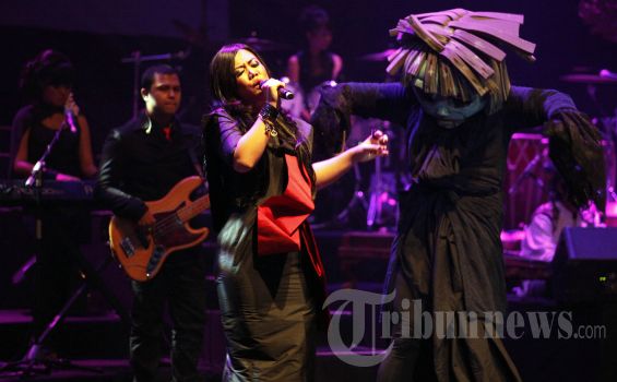 Risa Saraswati: Ada Hantu Yang Minta Diantar Traveling