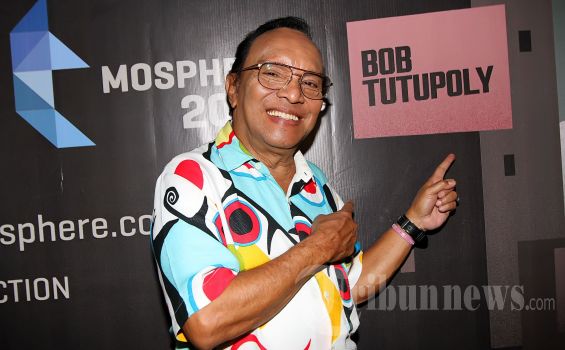 Bob Tutupoly, Penyanyi Legendaris Indonesia yang Tak Pernah Pensiun