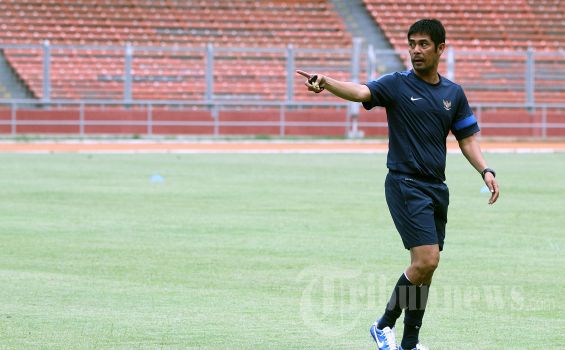 Manajemen Semen Padang Belum Tentukan Sikap Terkait Nil Maizar