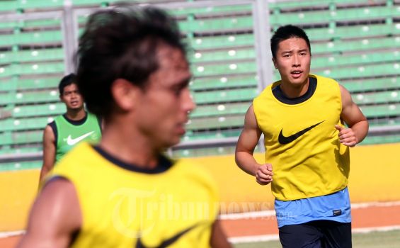 Salahudin: Tonnie Cusell dan Ruben Wuarbanaran Tidak Kompak dengan Pemain Lain
