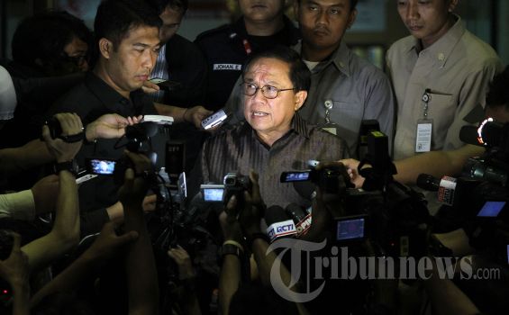 Indonesia Ruwet Mulai dari Istana Sampai Sepakbola