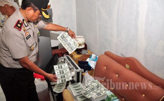 BNN Sambangi Rumah Wartawati Dagang Sabu di Jonggol