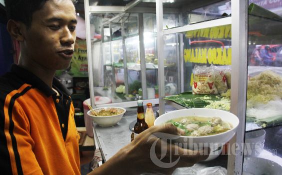 Dalam Sehari Para Pedagang Bakso Rugi Rp 20 Miliar