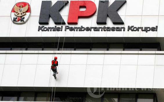 DPR Tak Kompak soal Penyadapan saat Bertemu Penyidik KPK